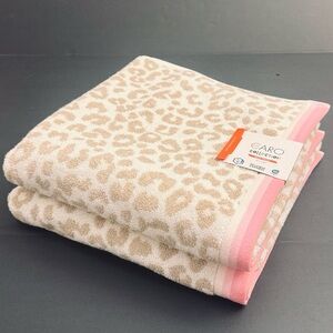 2pc CARO HOME Collection Animal Print Bath Towel Set With Contrasting Border
